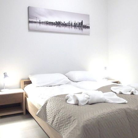 Bedroom Apartments Krzywoustego 14 Щецин Номер фото