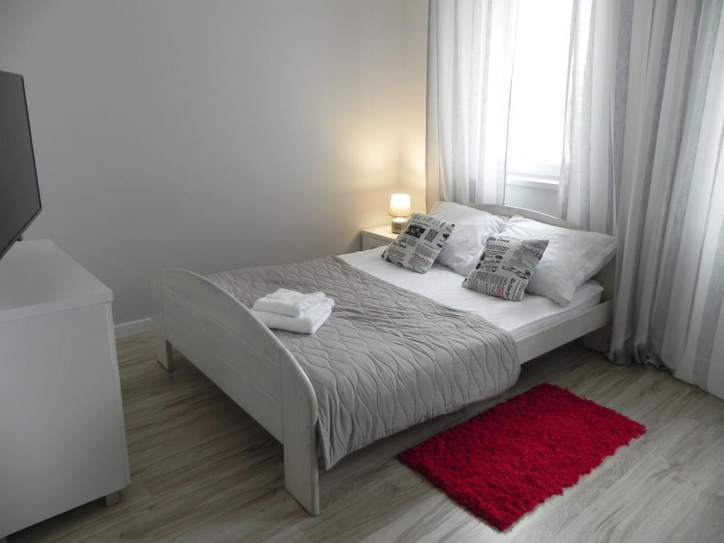 Bedroom Apartments Krzywoustego 14 Щецин Экстерьер фото