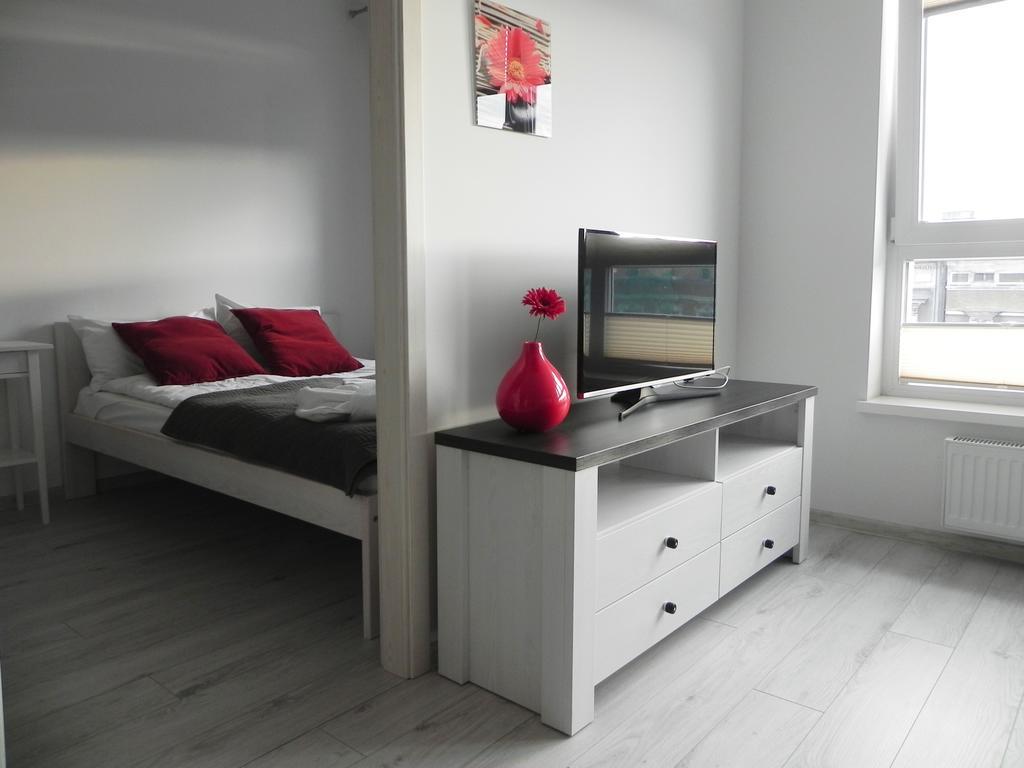 Bedroom Apartments Krzywoustego 14 Щецин Экстерьер фото