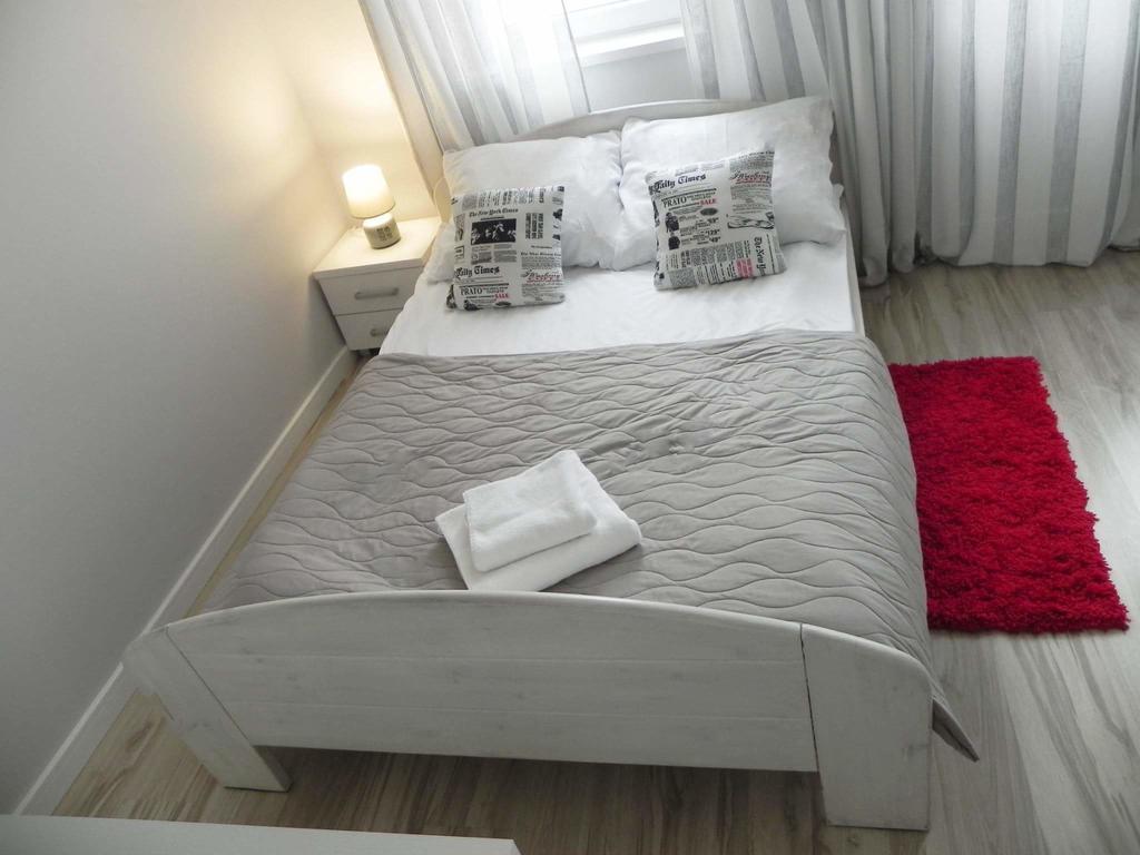 Bedroom Apartments Krzywoustego 14 Щецин Экстерьер фото